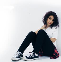 Alessia Cara icon