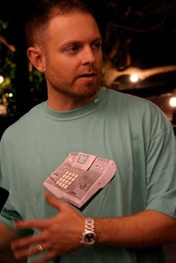 DJ Shadow icon
