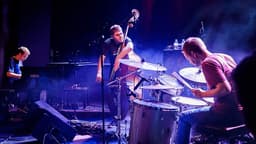 Gogo Penguin icon