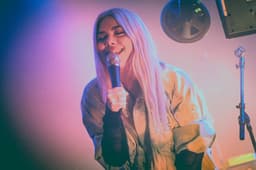 Hayley Kiyoko icon