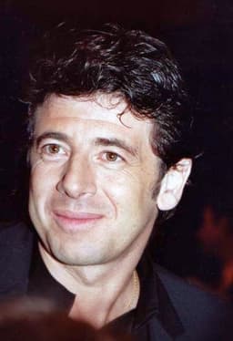 Patrick Bruel icon