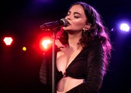 Sabrina Claudio icon