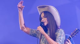 Kacey Musgraves Logo