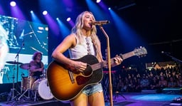 performer icon