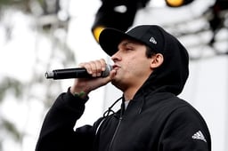 performer icon