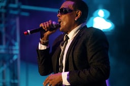 Charlie Wilson Logo