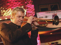 performer icon