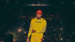 performer icon