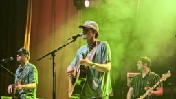 performer icon