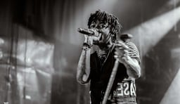 performer icon