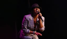 Jazmine Sullivan Logo