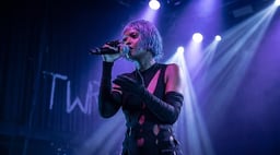 performer icon