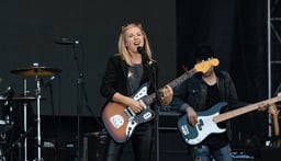 performer icon
