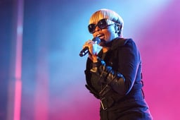 Mary J. Blige Logo