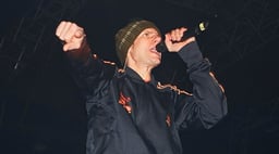 performer icon