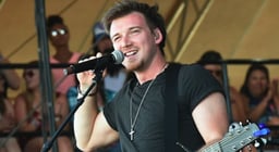 performer icon