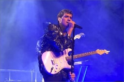 performer icon