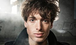 Paolo Nutini Logo