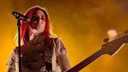 performer icon