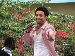 performer icon