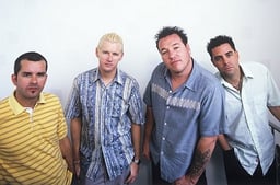 Smash Mouth Logo