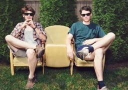 The Front Bottoms logo