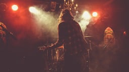 performer icon