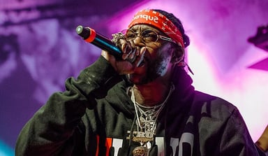 2 Chainz Logo