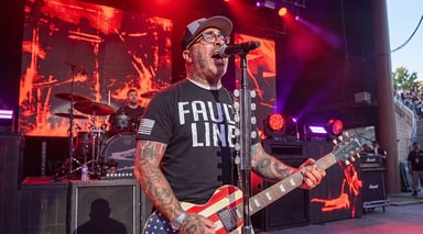 Staind Logo