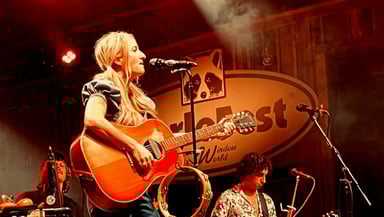 Margo Price Logo