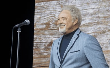 Tom Jones Logo