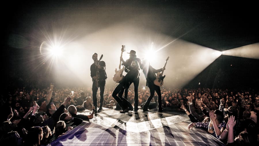 A Thousand Horses