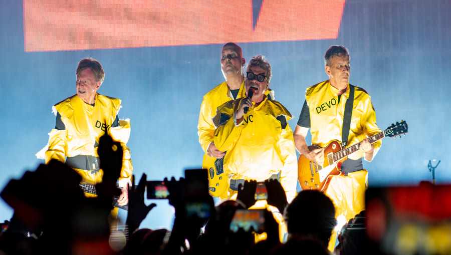 Devo