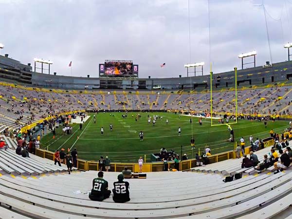 Lambeau Field Seat Views - Section by Section